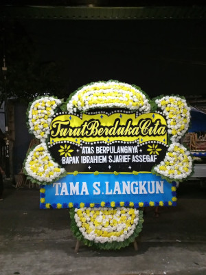 Papan Bunga Duka di Babirik